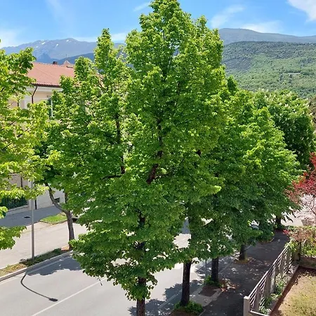 Center 1 아파트 라킬라